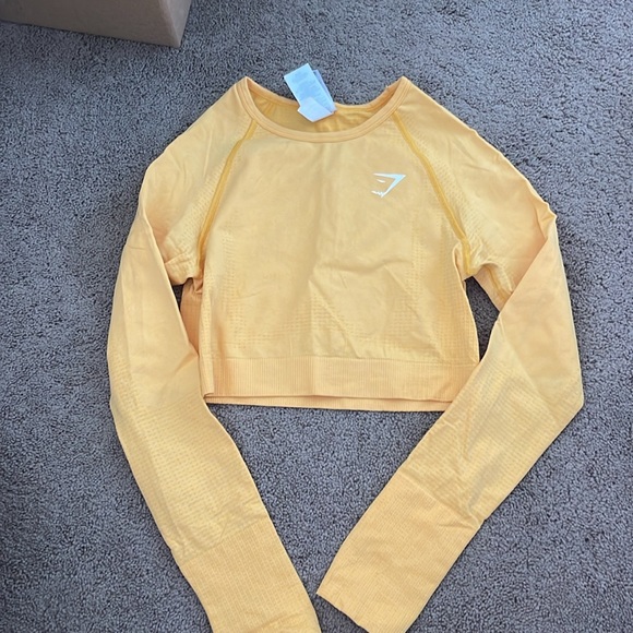 GymShark Crop Top - Picture 1 of 5